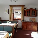 Haus Alpenheim 弗拉绍